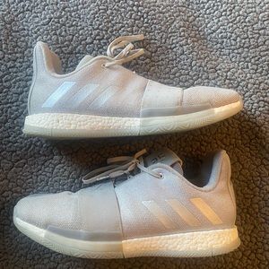 Adidas Harden Volume 3.